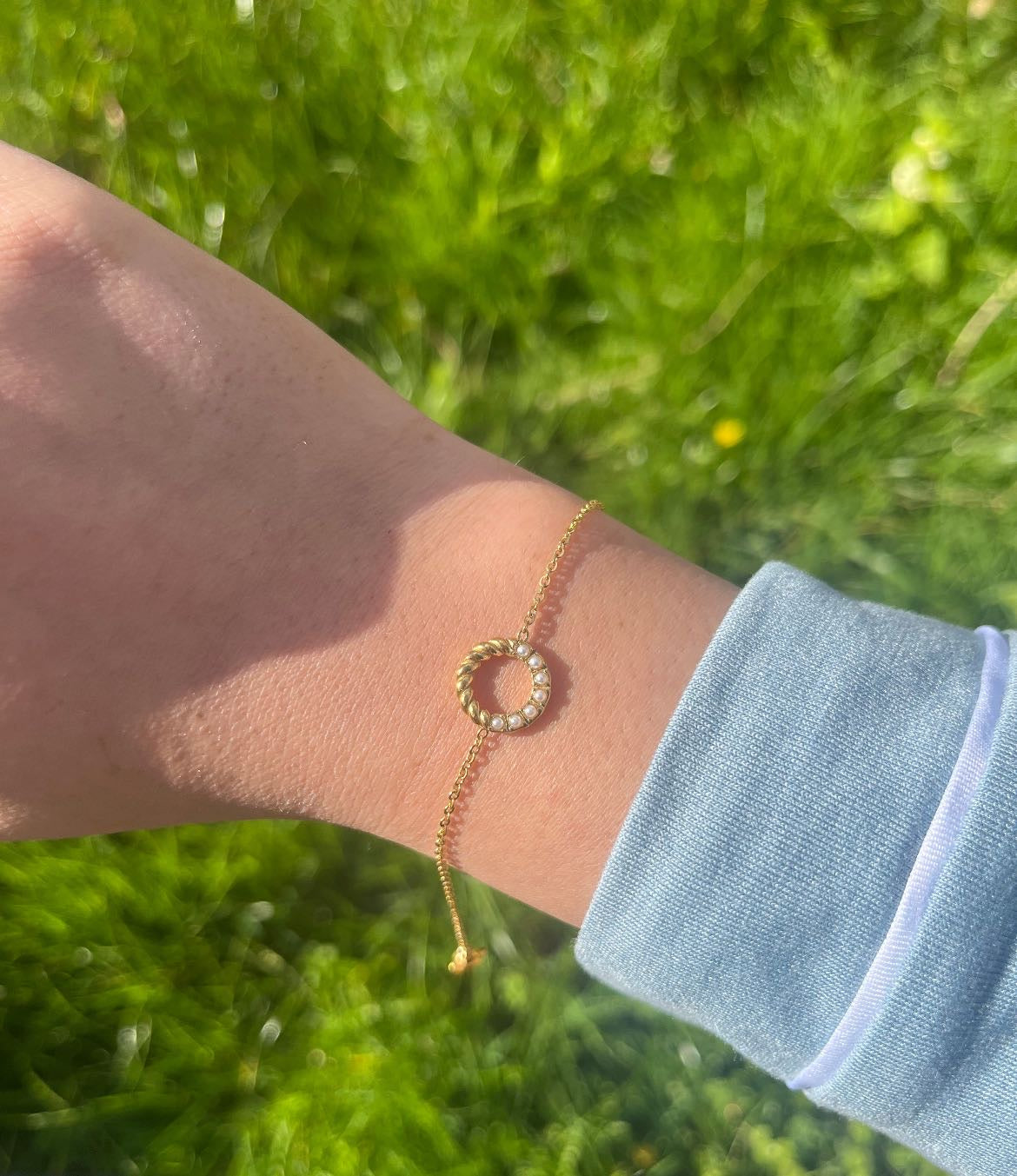 HALF MOON BRACELET