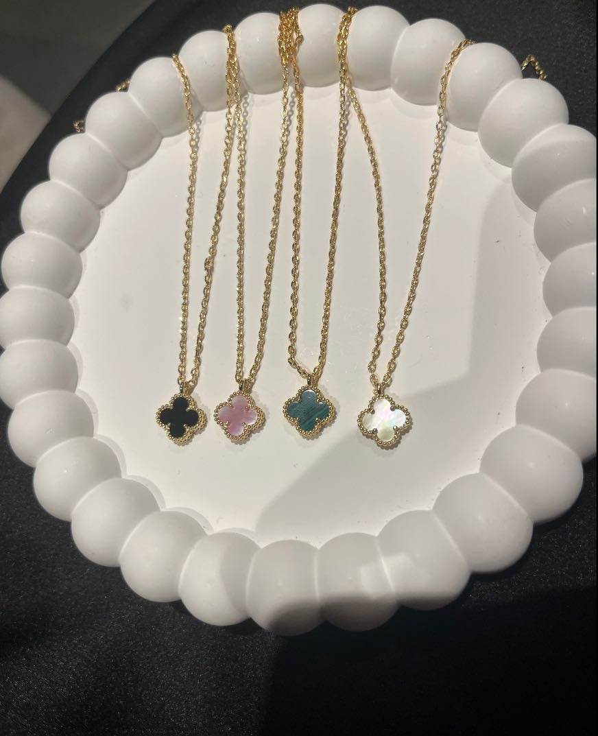 MINI STAMP NECKLACE
