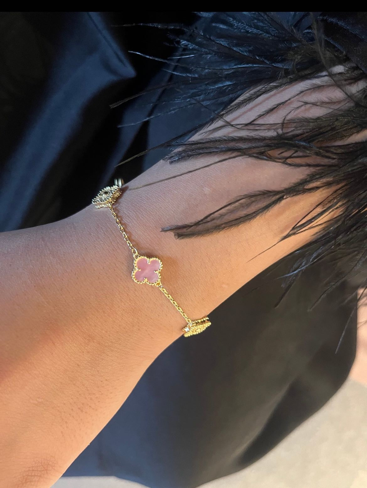 MINI STAMP CLOVER BRACELET