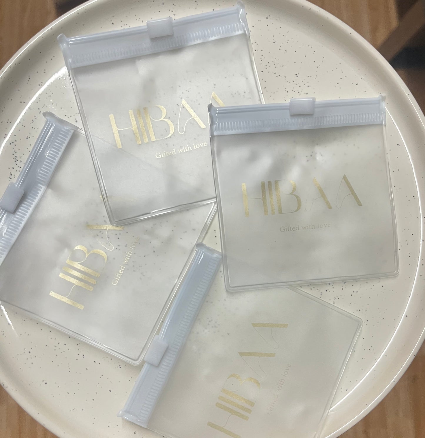 ZIP LOCK HIBAA POUCH