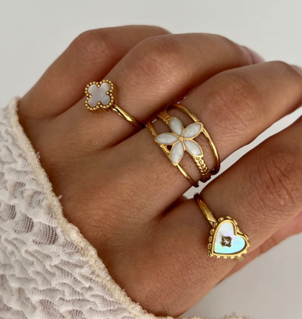CORAL ADJUSTABLE RINGS