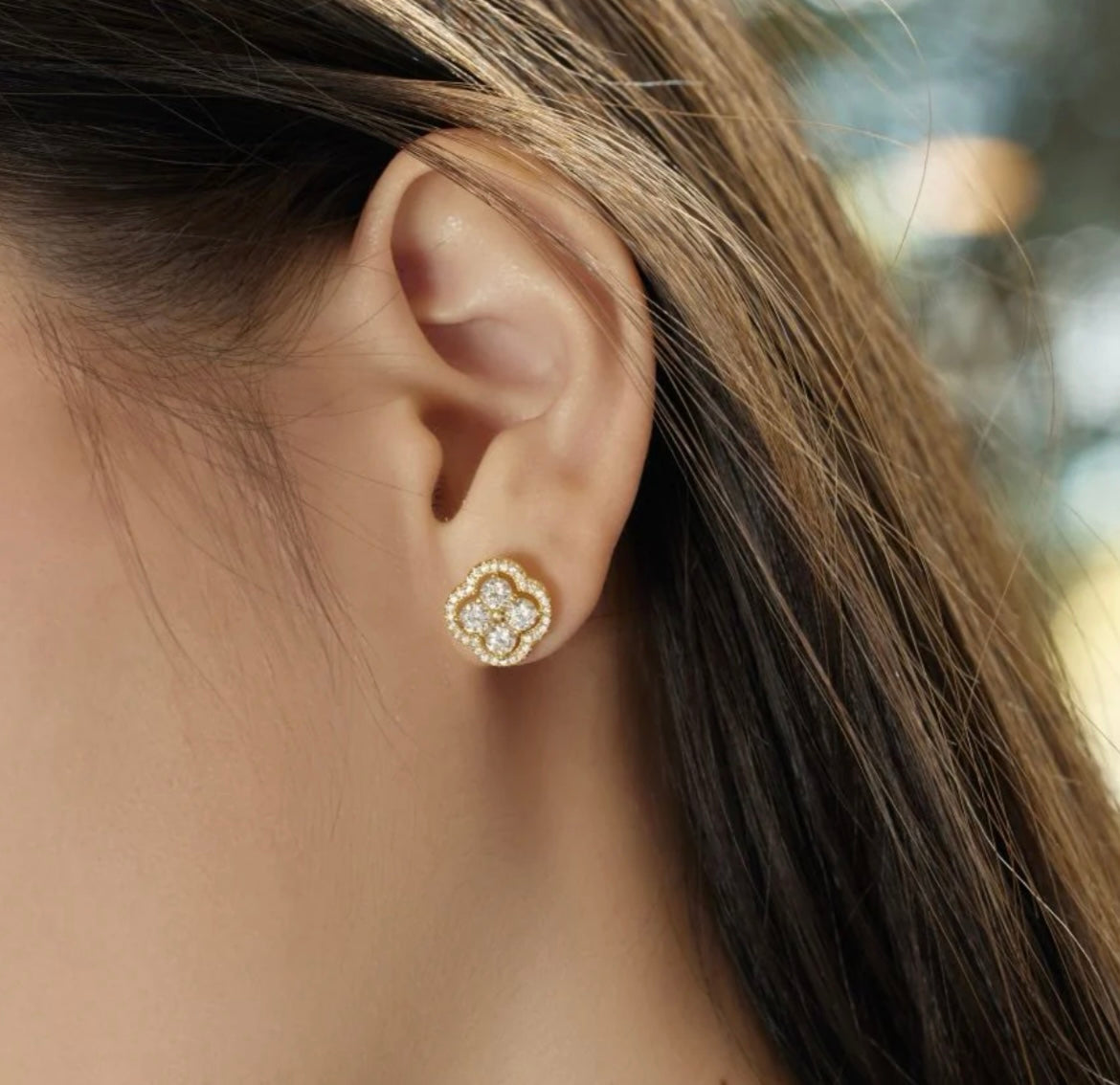 ZUMEERA GOLD CLOVER STUDS 5A 925 STERLING SILVER 18K GOLD PLATED