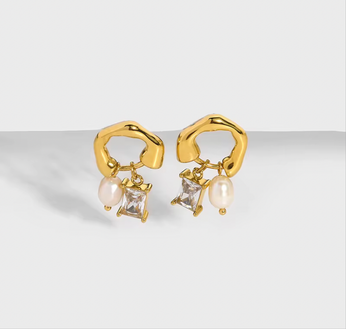 LIFIYA EARRINGS