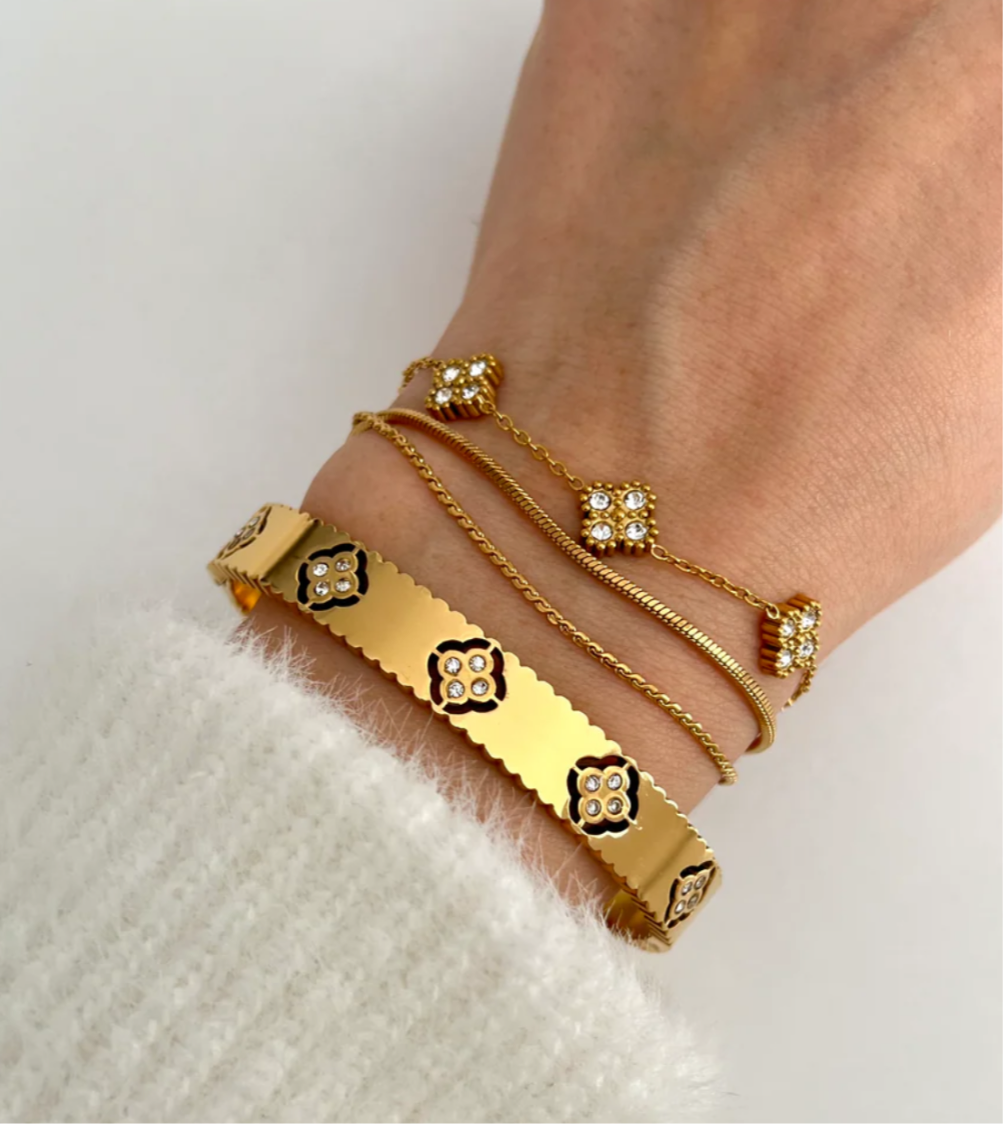 ALMOOR CLOVER CUFF