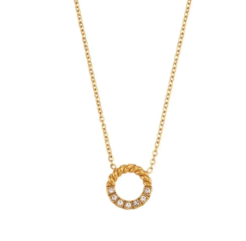 HALF MOON NECKLACE