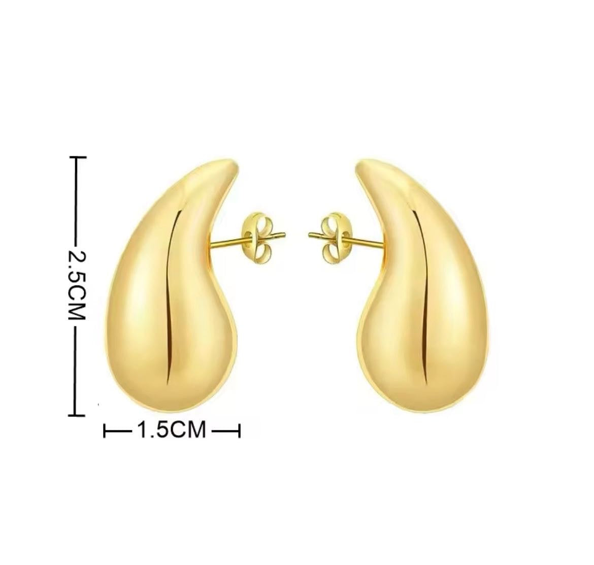 TEAR DROP EARRINGS
