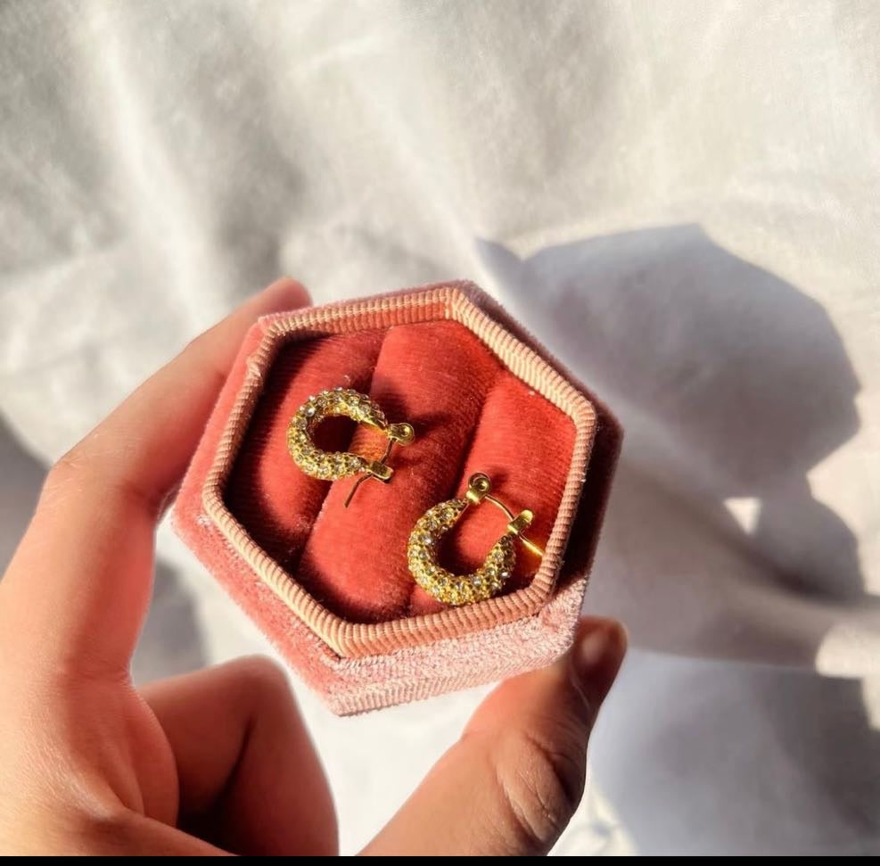 MINI DIAMOND HOOPS