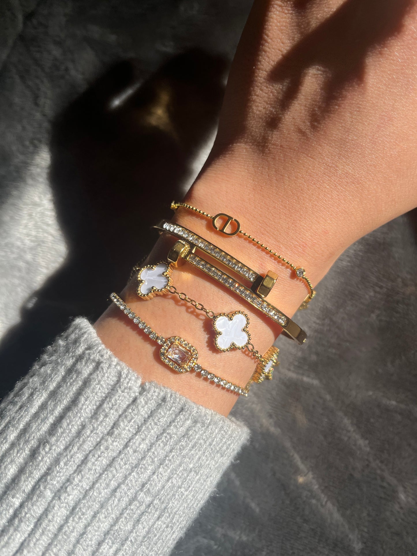 GOLD JASMINA BRACELET