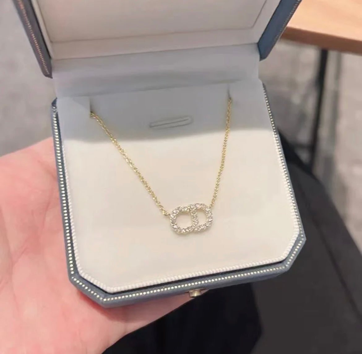 FADWA NECKLACE