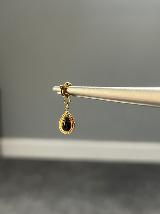 BLACK DROP CHARM
