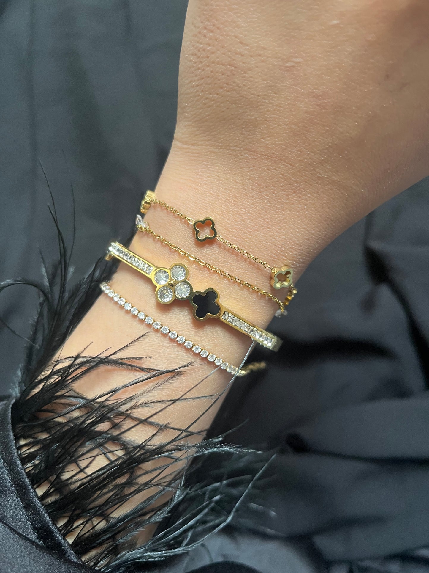 FREYA DAINTY BRACELET