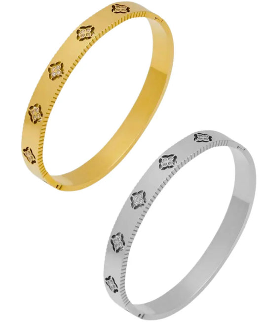 ALMOOR CLOVER CUFF