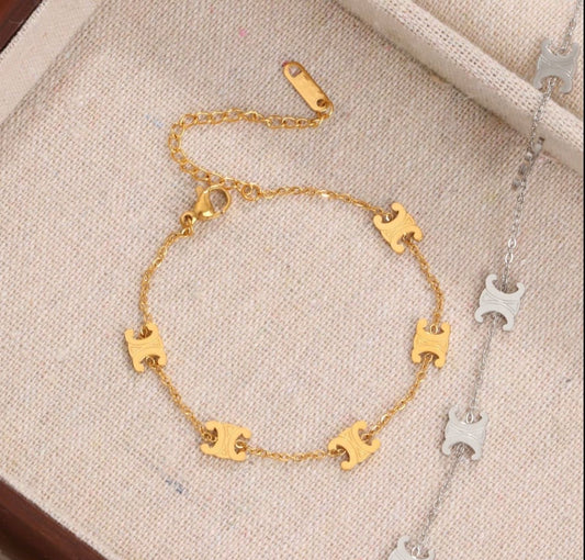 Cici dainty Bracelet