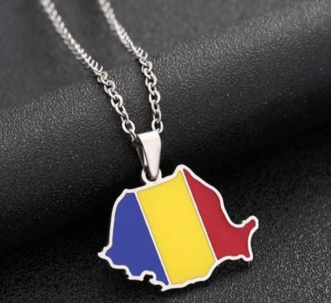 Flag necklace